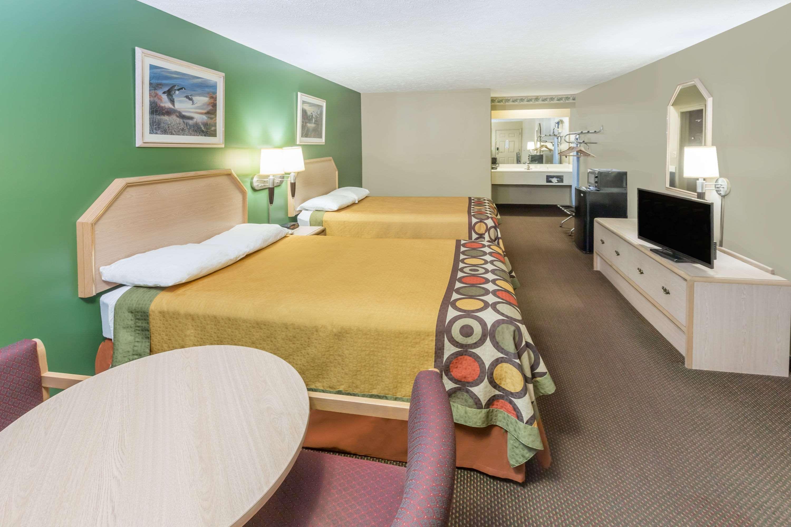 Super 8 By Wyndham Kosciusko Motel Kültér fotó