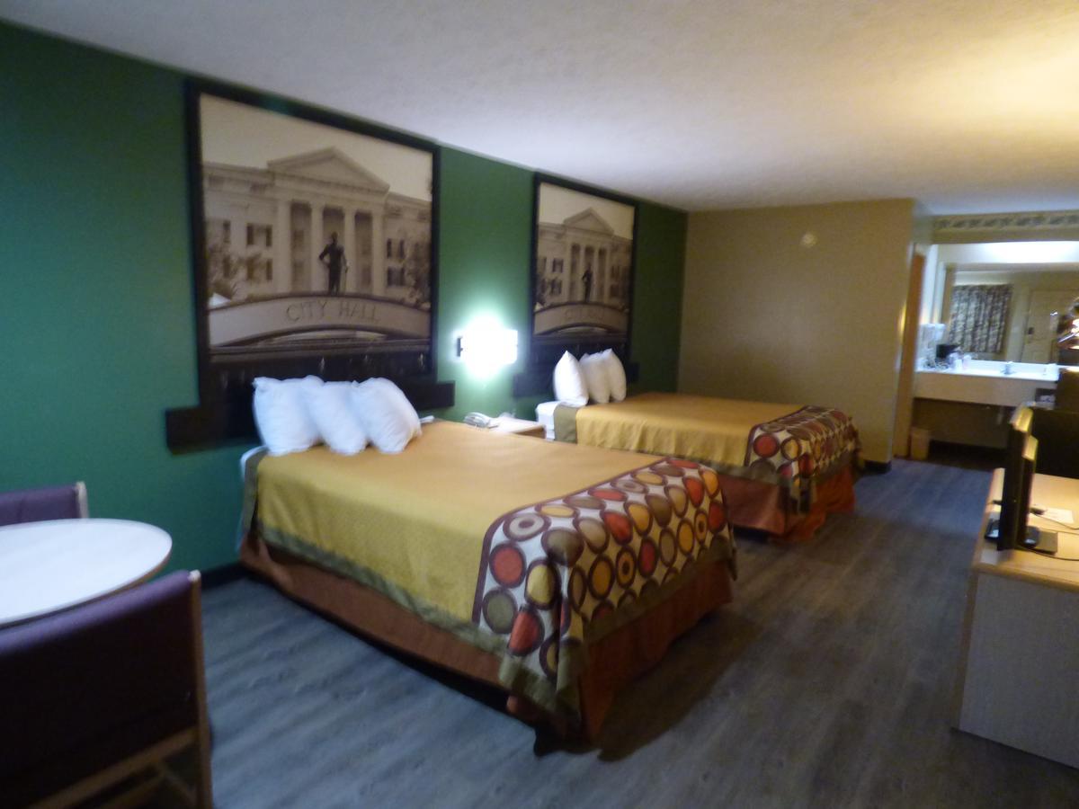 Super 8 By Wyndham Kosciusko Motel Kültér fotó
