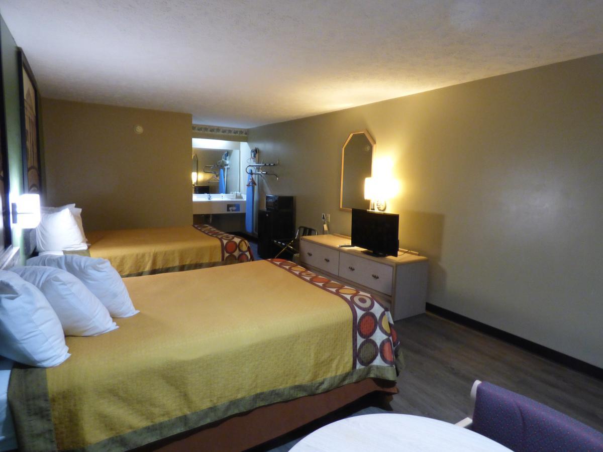Super 8 By Wyndham Kosciusko Motel Kültér fotó